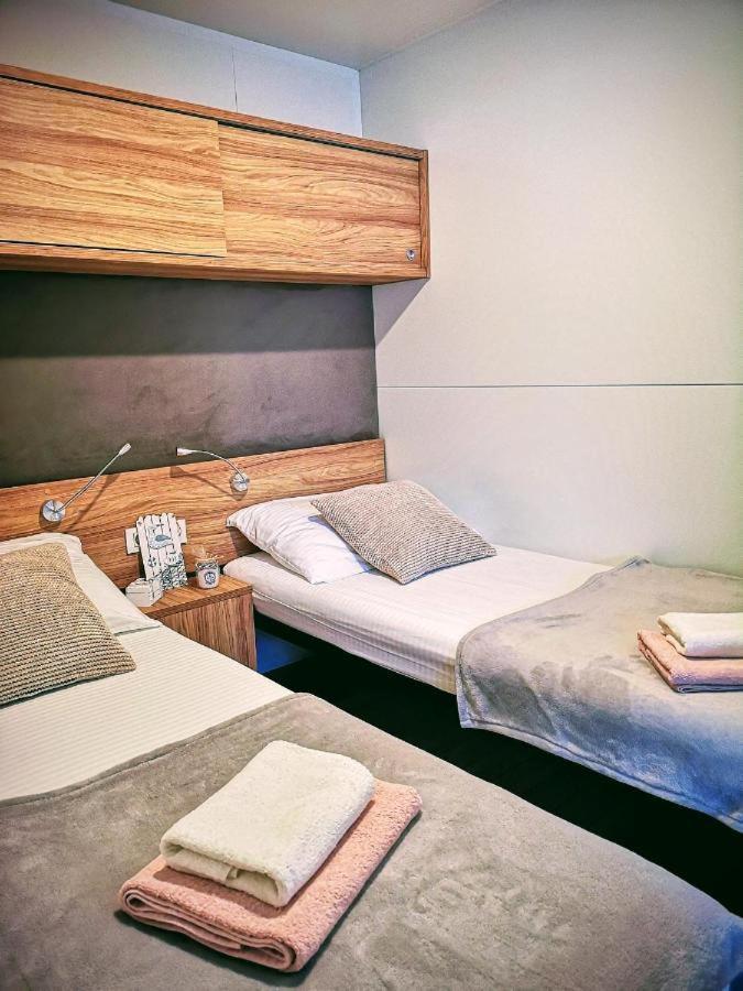 J & R Mobile Homes Biograd Na Moru Zewnętrze zdjęcie